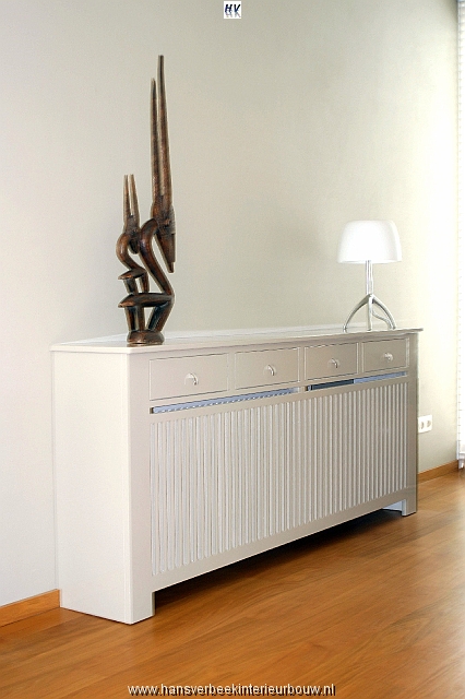 007 radiatorombouw met 4 laden.jpg